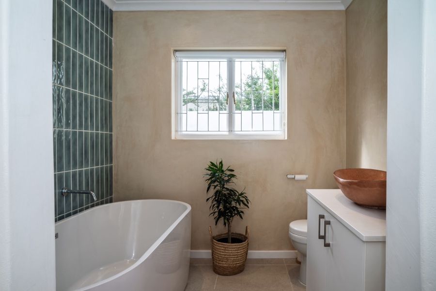 To Let 3 Bedroom Property for Rent in Milkwood Park Western Cape